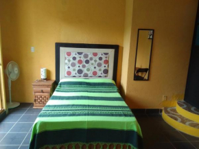 Hospedaje Casa Cortés - Recamaras de Descanso, Tepoztlán Mor - NO CONTAMOS CON ESTACIONAMIENTO